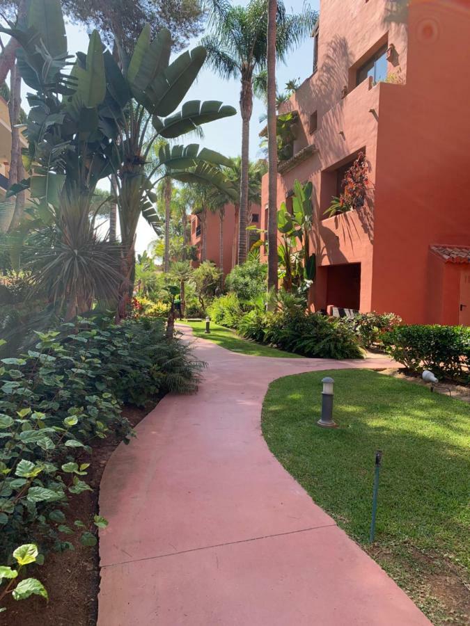 Beachside Apartment In Marbella Luaran gambar