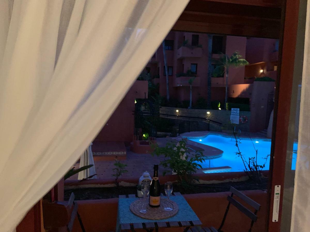 Beachside Apartment In Marbella Luaran gambar